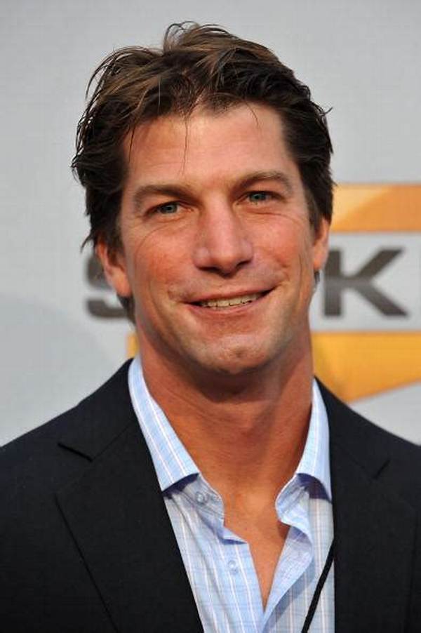 Charlie O'connell Net Worth