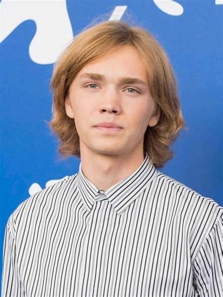 Charlie Plummer AlloCiné