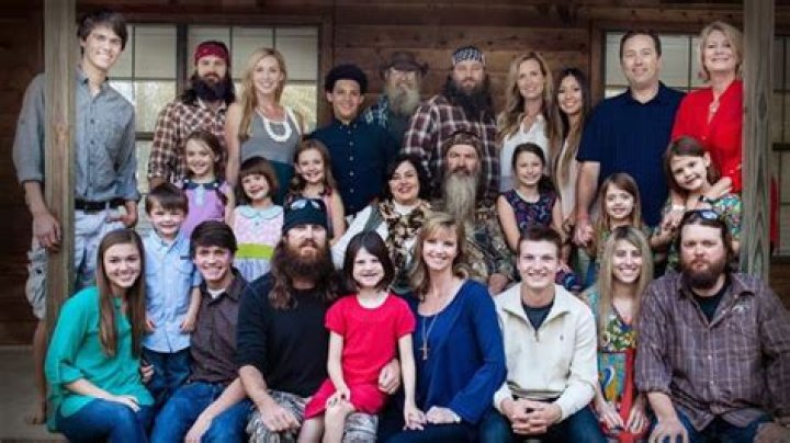 Chatter Busy "Duck Dynasty" Cast Disappointed At Phil Robertson's