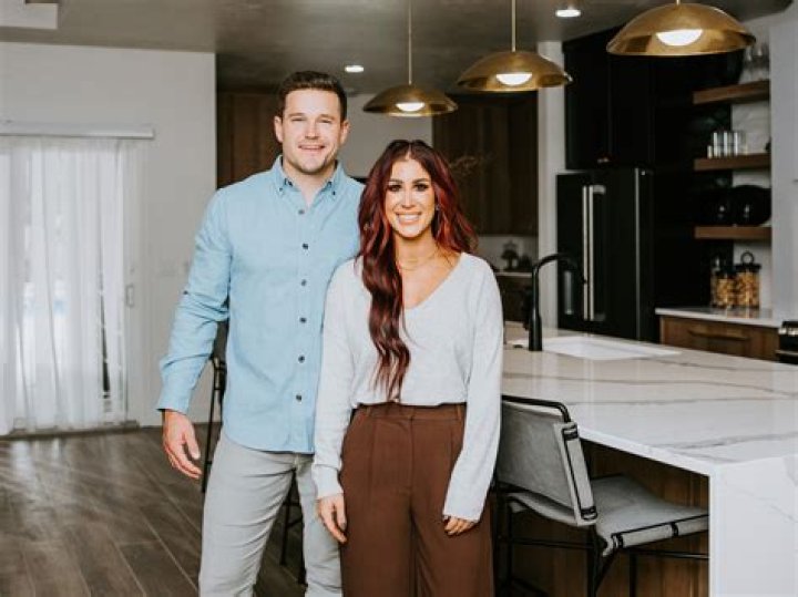 Chelsea DeBoer&rsquo;s Husband Roasted for Caption on TikTok