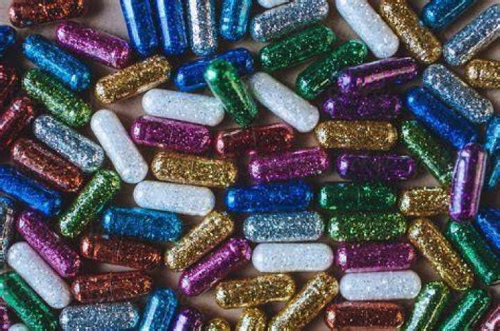 chillpill Plexus products, Glitter pills, Plexus pink drink