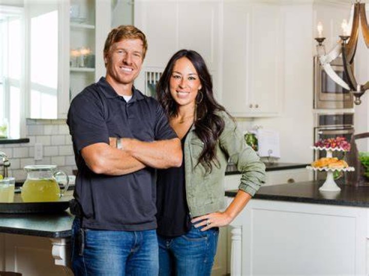 Chip and Joanna Gaines Net Worth. House and sources Celebritydig