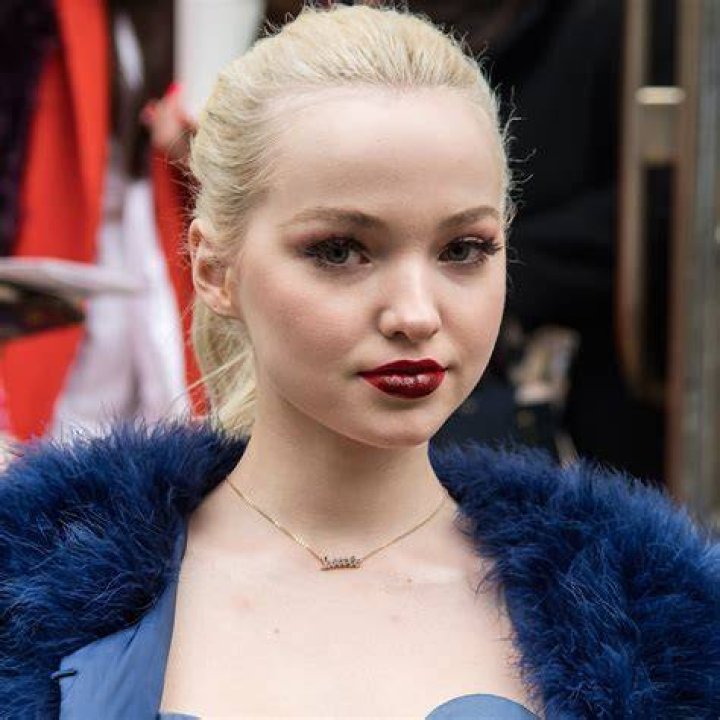 Chloe, Dove Cameron Chloe Photo (41240928) Fanpop