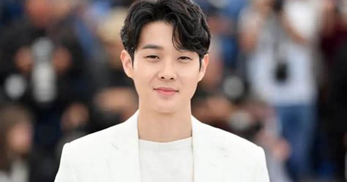 Choi Woo-Shik Net Worth