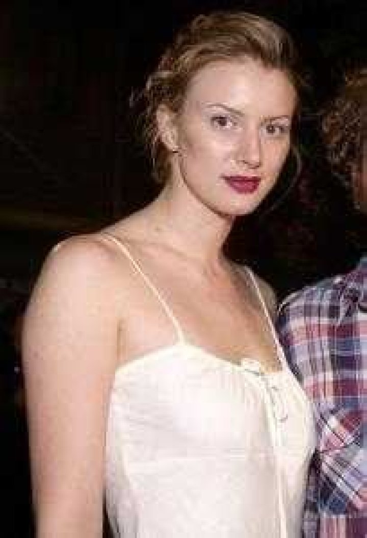 Chrissie Bixler biography