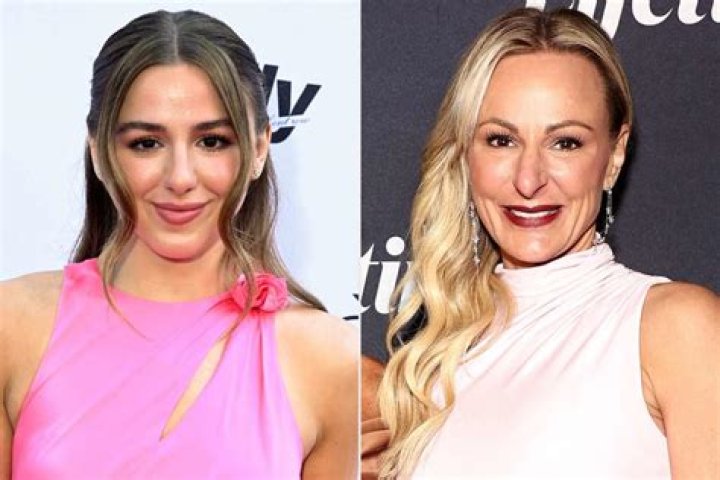 Christi Lukasiak Reveals Why She Didn&rsquo;t Leave &lsquo;Dance Moms&rsquo; Sooner IBTimes