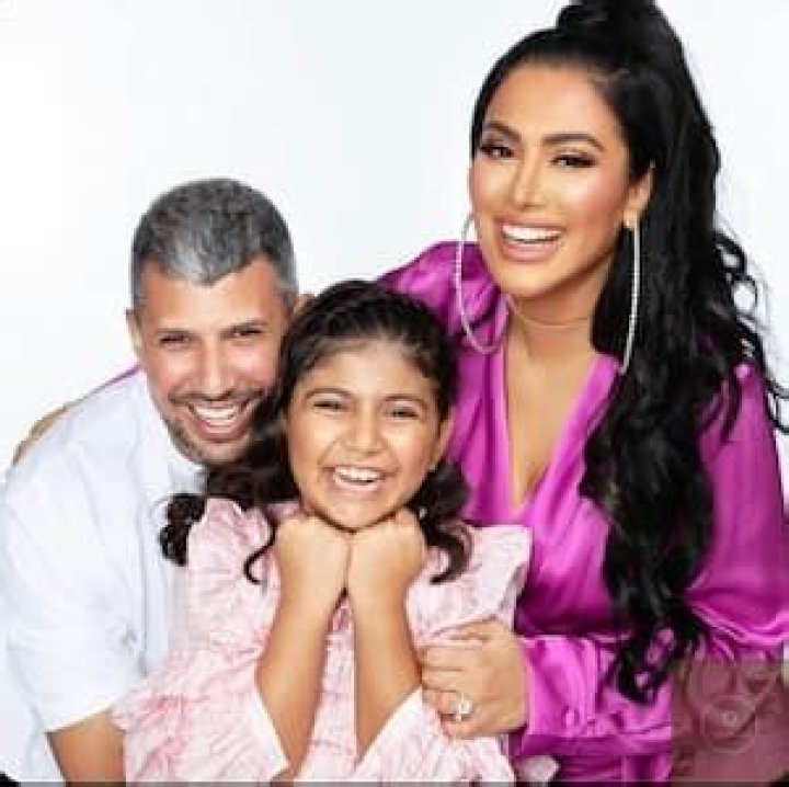 Christopher Goncalo Wiki, Age, Huda Kattan, Nationality