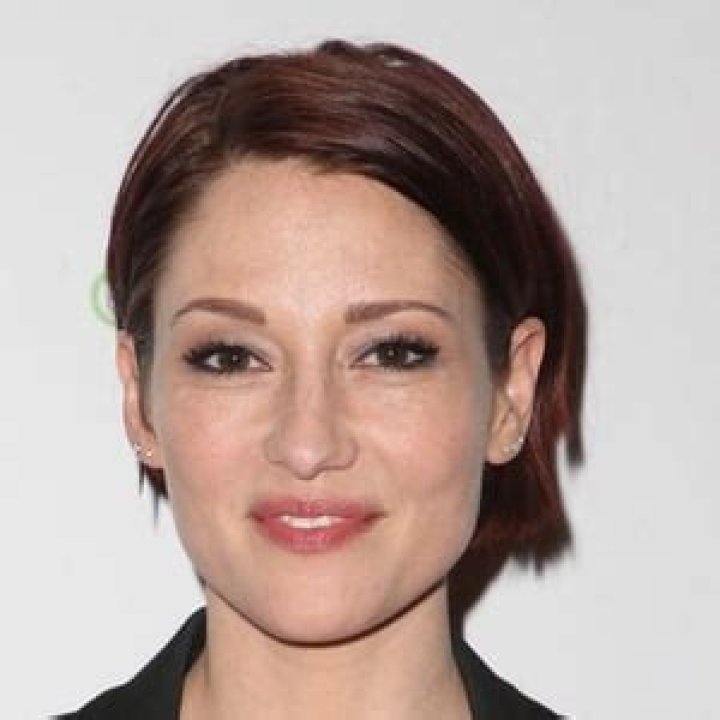 Chyler Leigh Bio, Age, Height, Career, Relationships, Net Worth, Social