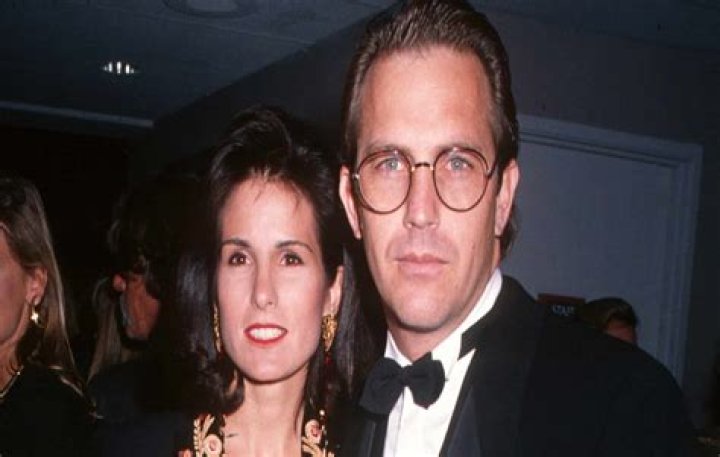 Cindy Costner&rsquo;s bio what is known about Kevin Costner's first wife