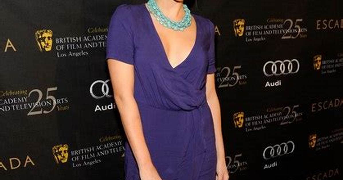 Claire Holt Height