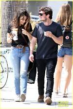 Claudia Traisac | Boyfriend Josh Hutcherson | Relationship