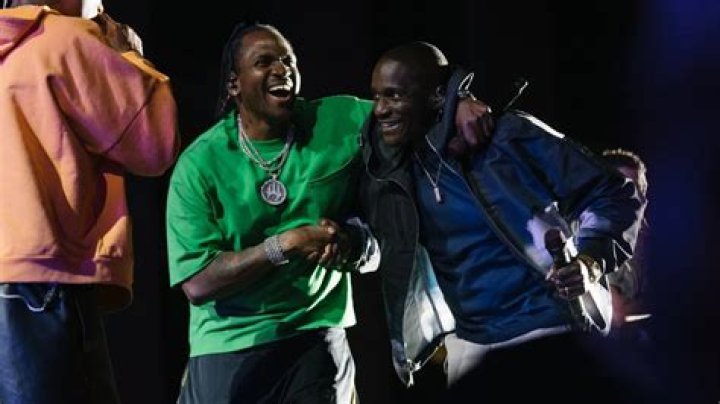Clipse Turn Chicago&rsquo;s Hyde Park Into &lsquo;Pyrex Park&rsquo; For Reunion Performance