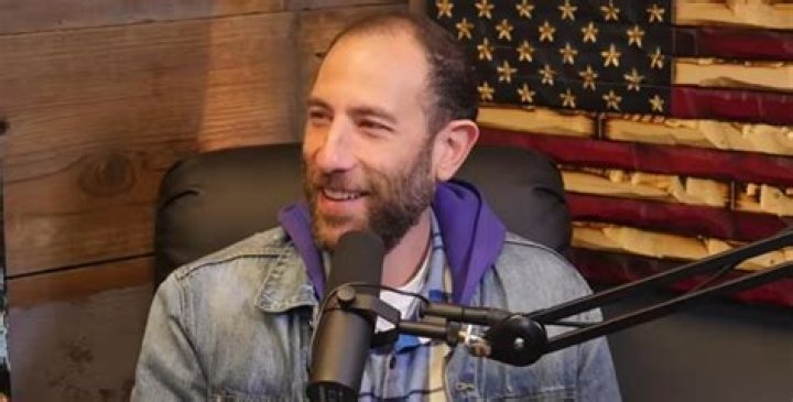 Comedy club drops comedian Ari Shaffir after comment about Kobe Bryant