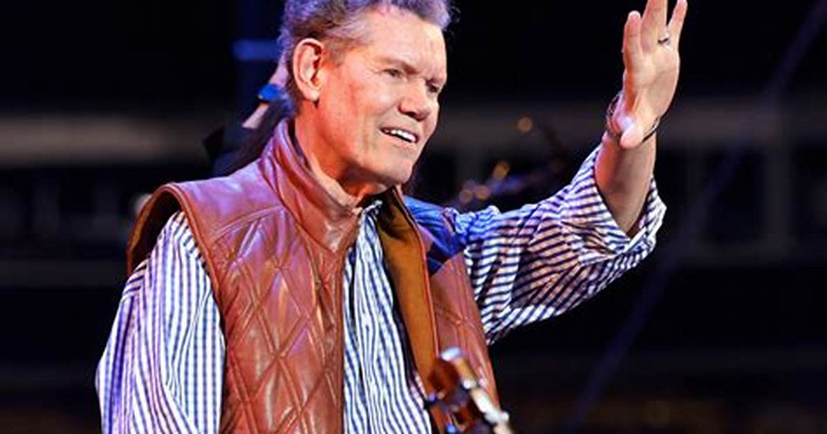 Country Star Randy Travis Is Looking Better Than Ever Following 2013 Stroke