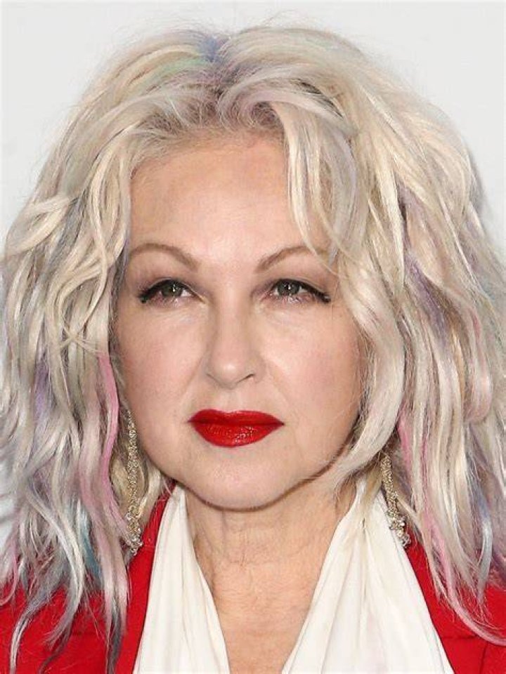 Cyndi Lauper Biography, Height & Life Story Super Stars Bio