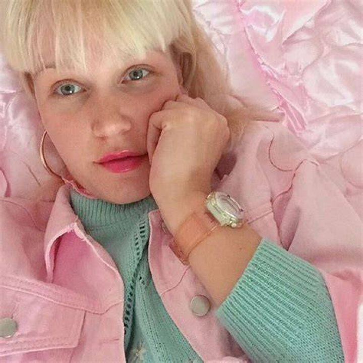 Cécile Loreen Cécile Loreen