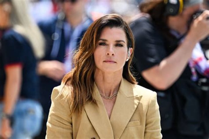 Danica Patrick Reflects On Her Year In An Emotional Message For Her Fans