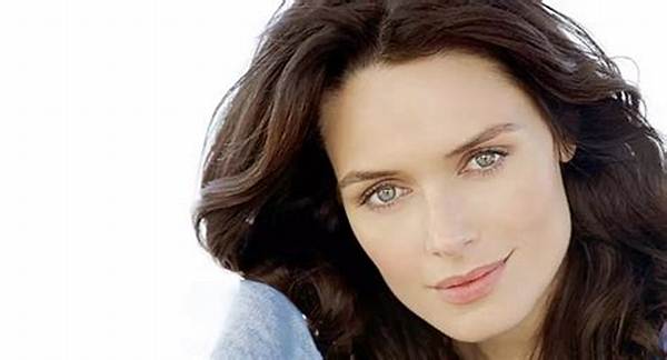 Daniella Van Graas Net Worth