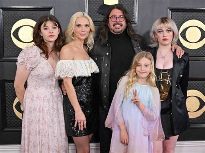 Dave Grohl with Family in 1992