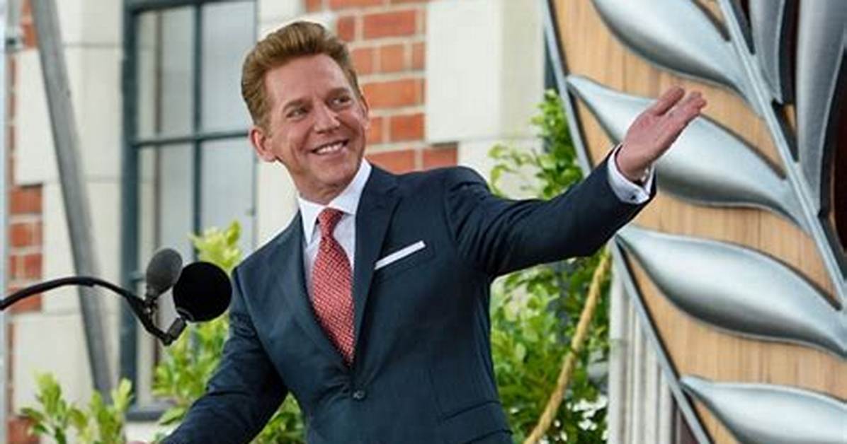 David Miscavige Net Worth