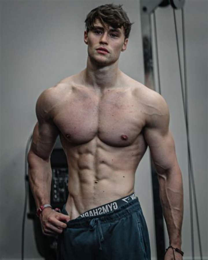 DAVID ! SHIRTLESS ! David Laid, Muscles, Best Bodybuilder, Muscle Boy