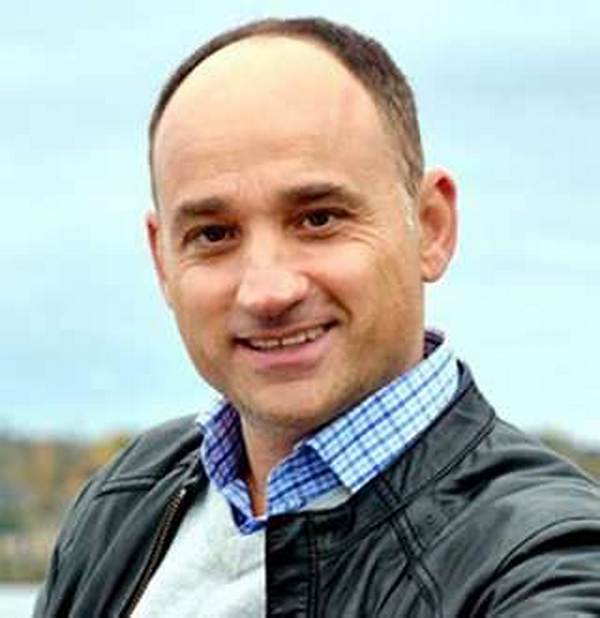 David Visentin Age 53, Gay Rumors Finally Debunked by Wife? Details