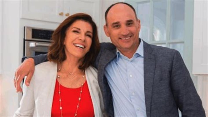 David Visentin & cohost Hilary Farr have a chemistry. Know his wife