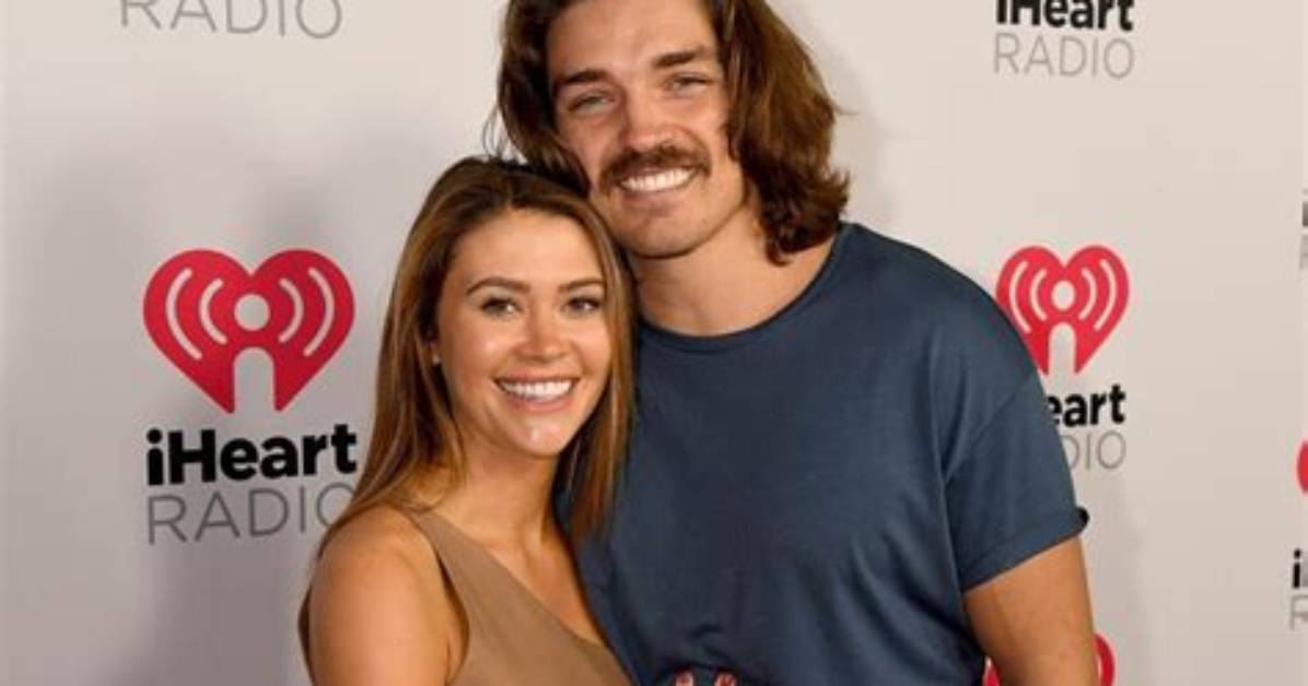 Dean Unglert Net Worth