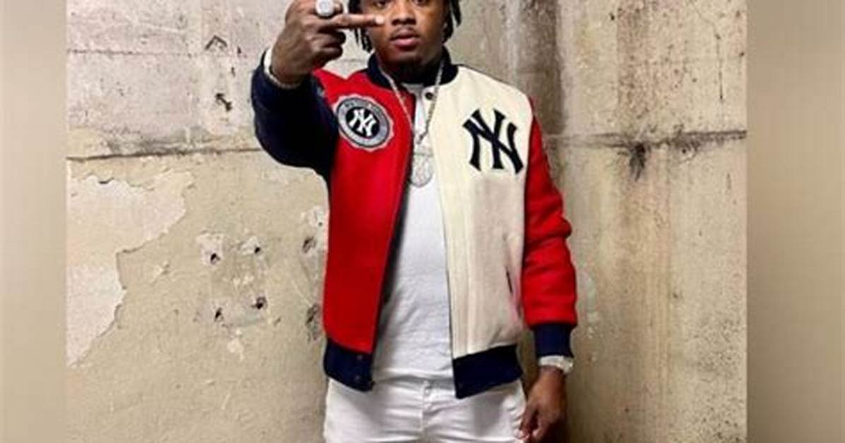 Dee Mula's Biography and Facts'