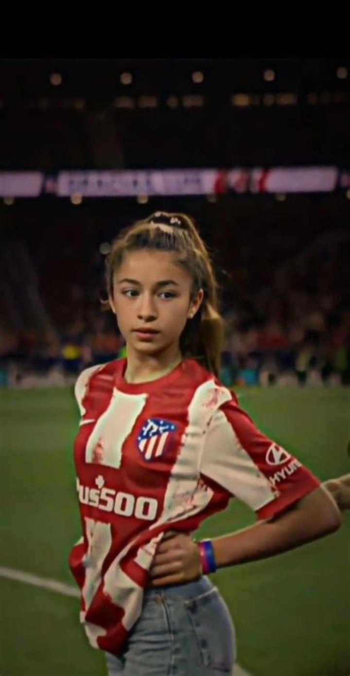 Delfina Suárez Soccer girl, Football girls, Cycling outfit