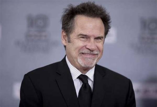 Dennis Miller Net Worth – How Much Is Miller Worth?