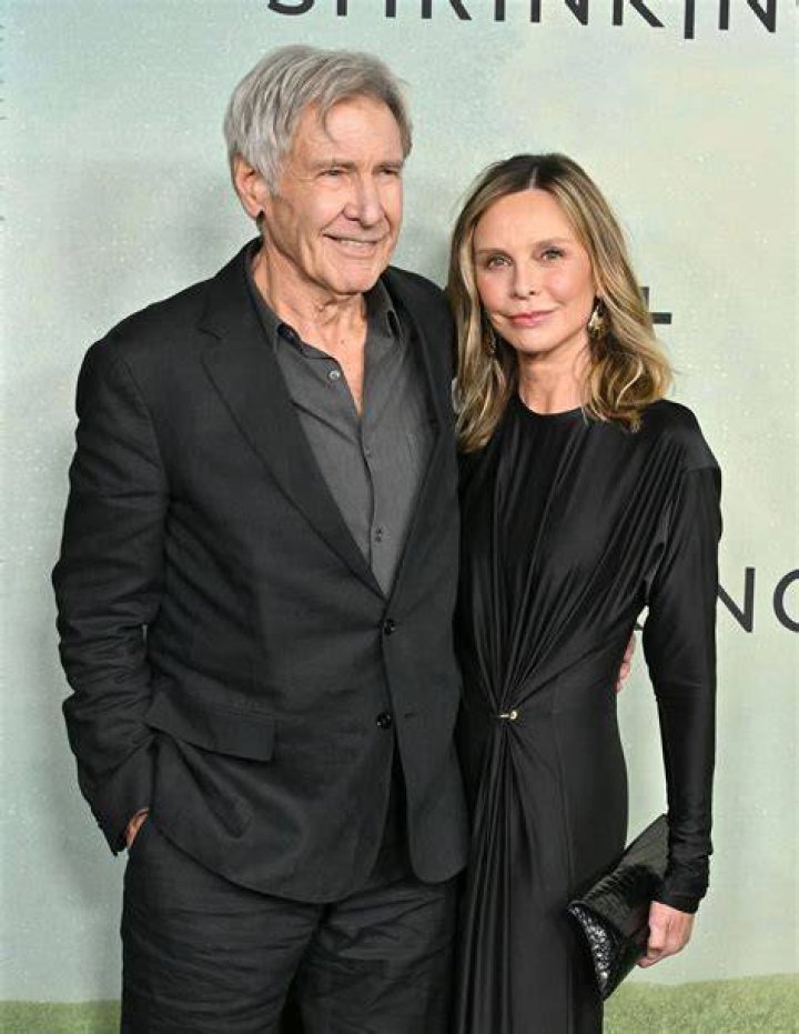Desdealgunlugardelsur &mdash; Harrison Ford, Calista Flockhart and their son...