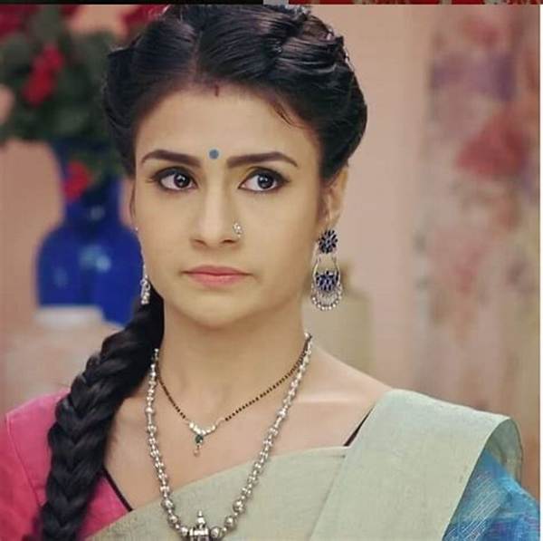 Dharti Bhatt – Biography, Facts & Life Story
