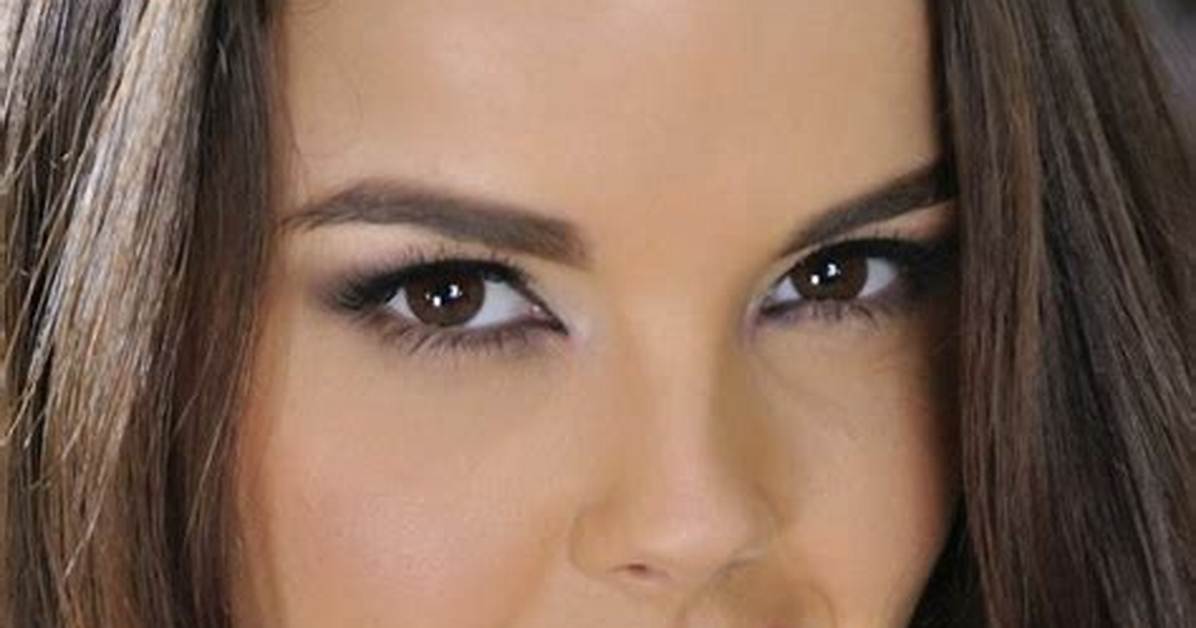Dillion Harper