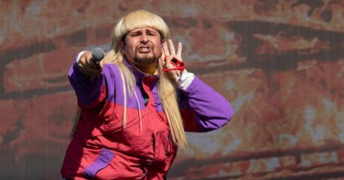 Does Oliver Tree Wear a Wig? His Hair Is a Big Deal (Exclusive)