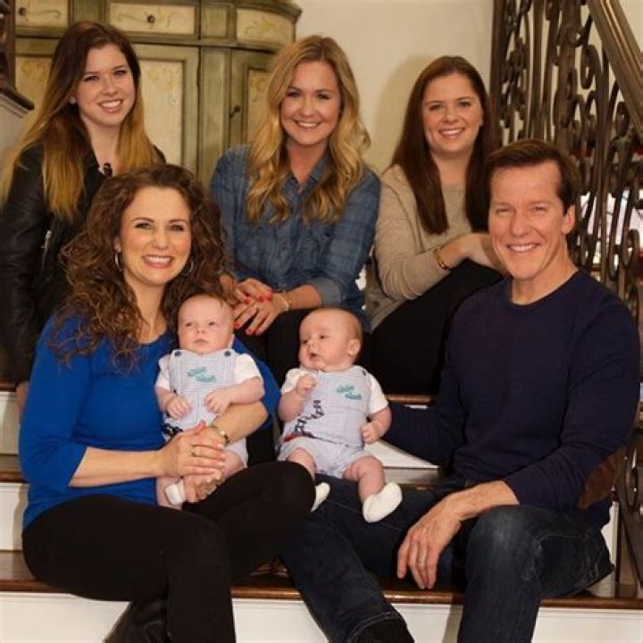 Dunham kids in Dallas Jeff dunham, Dunham, Couple photos