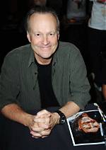 Dwight Schultz Net Worth – How Much Is Schultz Worth?