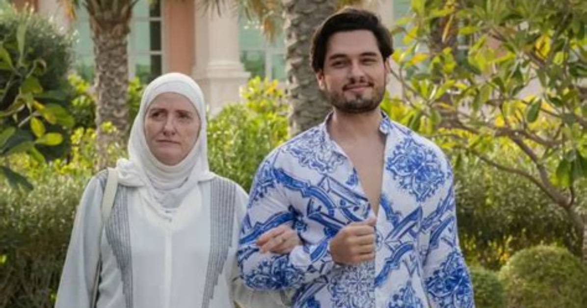 Ebraheem Al Samadi Mother Khadejah, Father Husni Al Samadi and Ethnicity