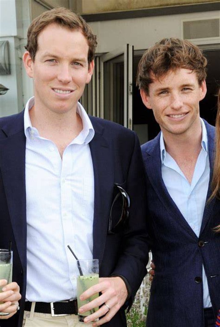 Eddie Redmayne and his brother Tom Suit jacket, Single breasted suit