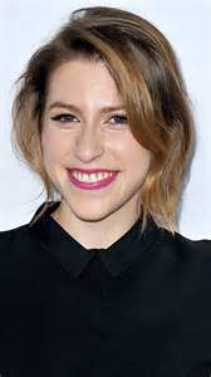 Eden Sher HairyCelebs