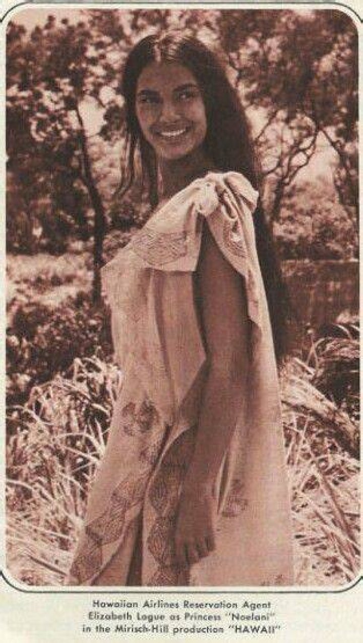Elizabeth Logue. Model/Actress from the 1960's. So pretty.
