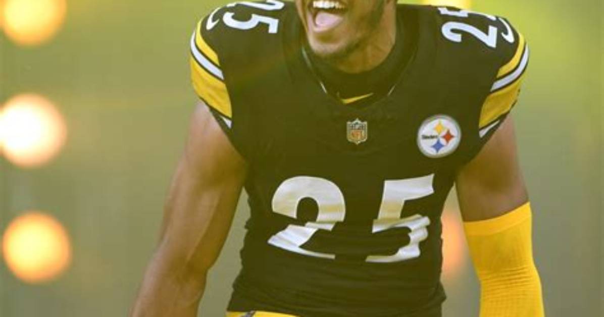 Eric Rowe