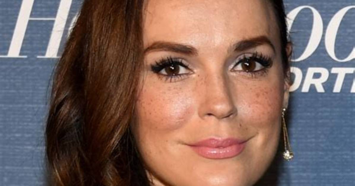 Erin Cahill | Bio, Age, Net Worth, Relationship, Career