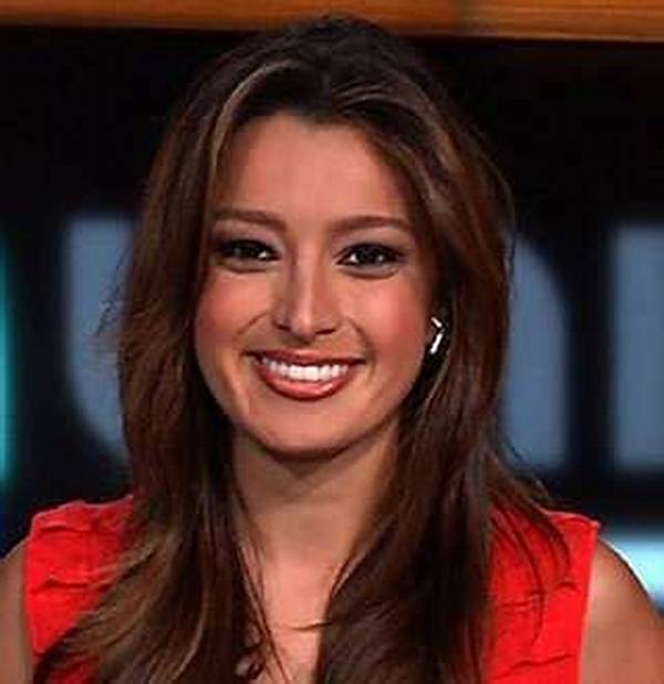 Espn Anchor Antonietta Collins Married & Husband at Age 32; Family & Personal Life