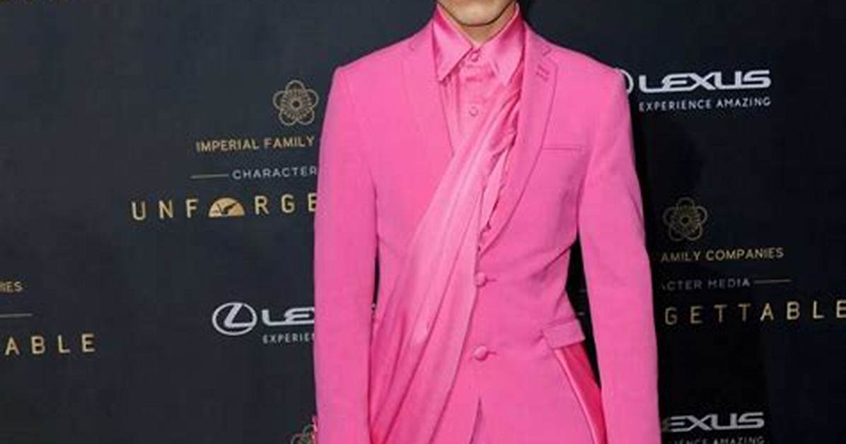 Eugene Lee Yang’s Biography: Age, Father, Sisters, Boyfriend