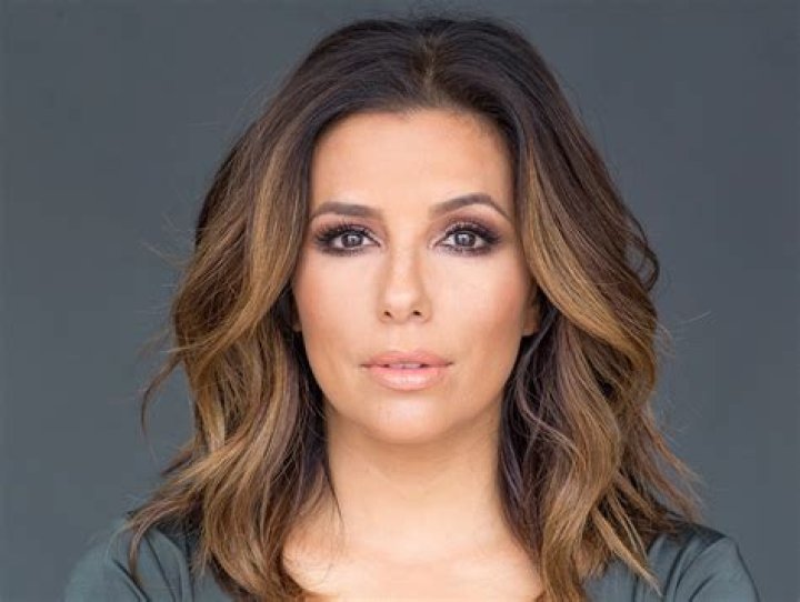 Eva Longoria Age, Net worth Kids, BioWiki, Weight, Husband 2024 The