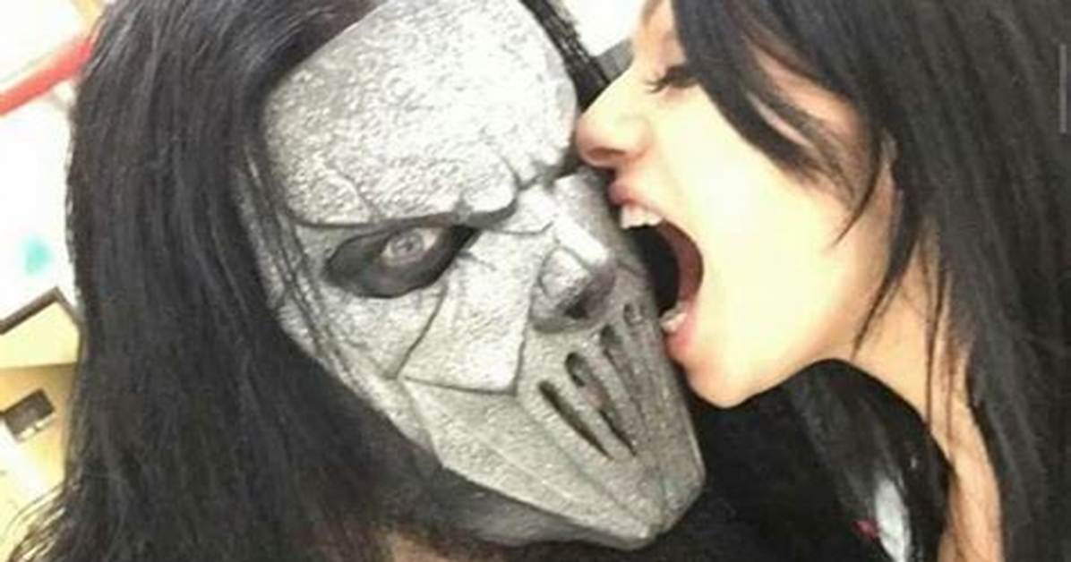 Everything About Mick Thomson and His Wife’s Married Life