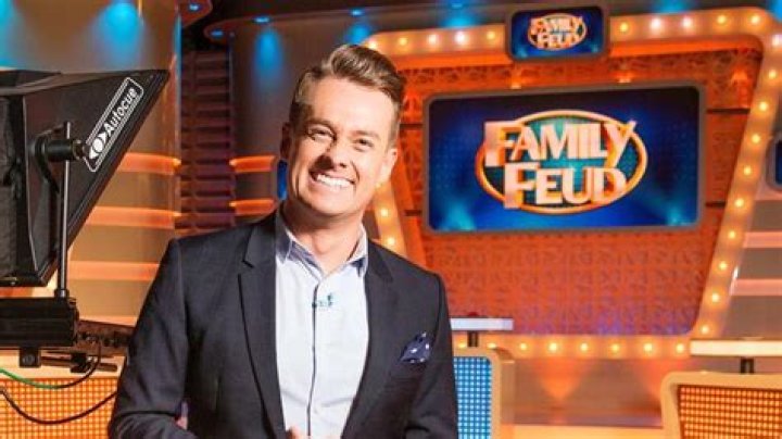 Family Feud host Grant Denyer in talks with Channel 10 to do an extra
