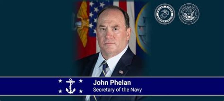 FileUS Navy 041224M8096K064 Secretary of Defense (SECDEF), Donald