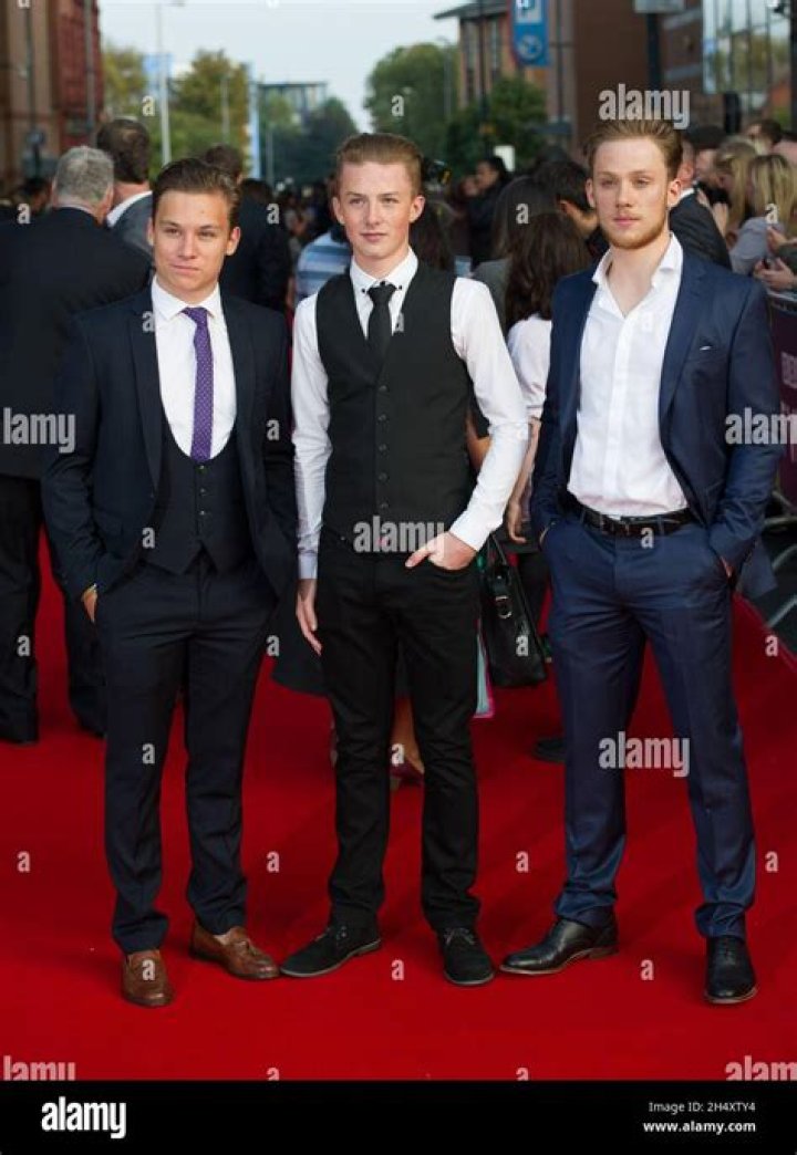Finn Cole, Joe Cole, Laura Haddock, Peaky Blinders Series, Socail Media
